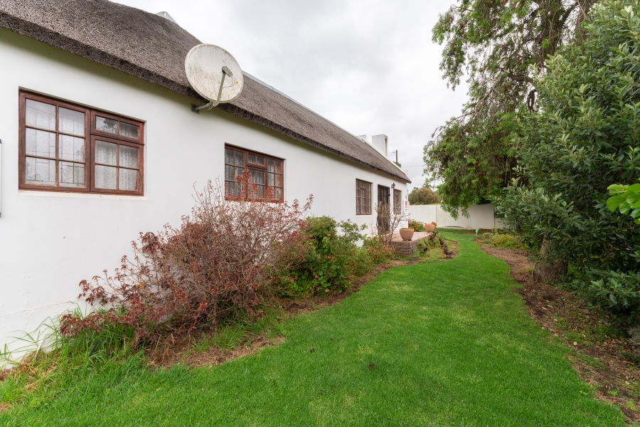 3 Bedroom Property for Sale in Bredasdorp Western Cape